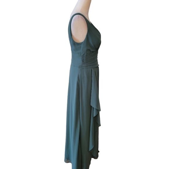 Azazie Green Chiffon Sleeveless Long Gown Size 8-10 - Picture 4 of 6